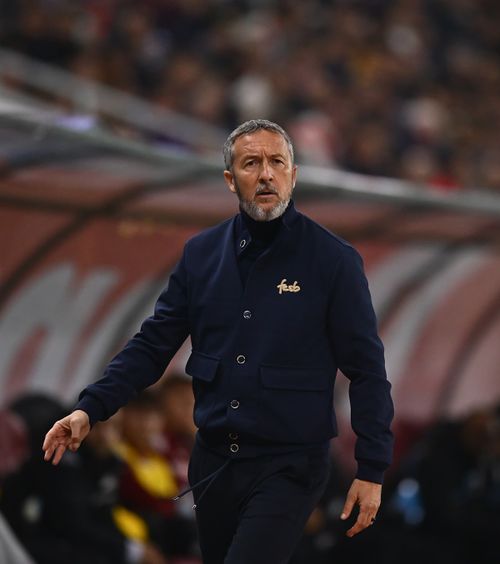 „Sold-out” MM Stoica a anunțat că nu mai sunt bilete pentru meciul  FCSB - Manchester United :   „Lăsați-mă-n pace!”