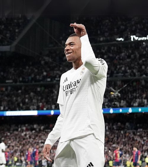 „Aș fi rămas la PSG toată viața”  Kylian Mbappe  dezvăluie motivul pentru care a plecat la Real Madrid