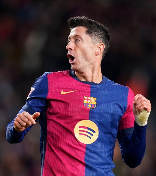 Explicațiile unei căderi Barcelona, extraordinară 3 luni, înfiorătoare în 41 de zile! Lewandowski, la pământ +  Ce se întâmplă cu Flick