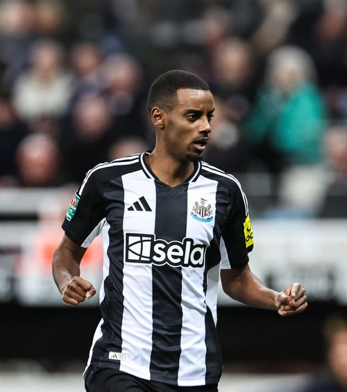 Giganții trebuie să plătească o avere Prețul uluitor stabilit de Newcastle pentru  Alexander Isak , unul dintre cei mai in formă atacanți din Europa