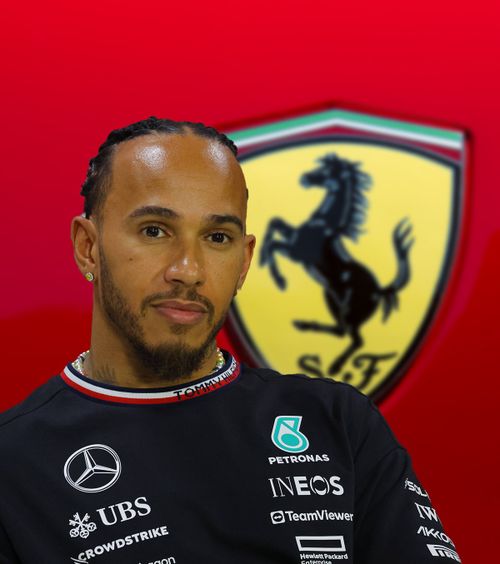 Hamilton, noul pilot Ferrari Contractul a intrat în vigoare.  Începutul unei noi ere!  » Reacții din lumea Formula 1 + Primele teste pe circuit