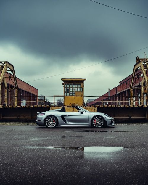 David Popovici și-a cumpărat un Porsche Spyder FOTO Instagram