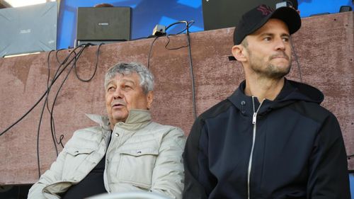 Mircea Lucescu se află și el în tribune/ Foto: Iosif Popescu - GOLAZO.ro.jpeg