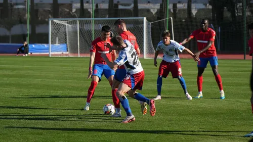 FCSB - Hamburg, meci/ Foto: Iosif Popescu - GOLAZO.ro.jpeg