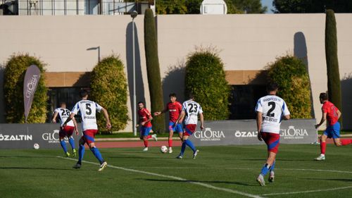 FCSB - Hamburg, meci/ Foto: Iosif Popescu - GOLAZO.ro.jpeg