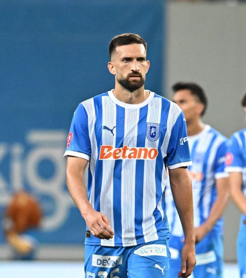 Craiova renunță la Sierra  Spaniolul pleacă din Bănie după doar 11 meciuri și un gol în Conference League:  „Îi mulțumim, succes”