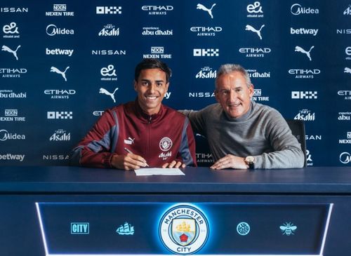 Oficial   Vitor Reis  a fost prezentat la Manchester City: „Unul dintre cei mai promițători tineri apărători din lume”