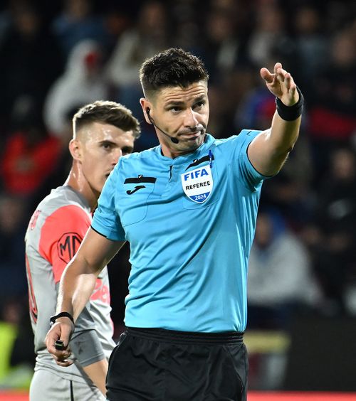 Brigadă românească în Europa League   Arbitrul Marian Barbu  e delegat la duelul RFS- Ajax, din etapa #7