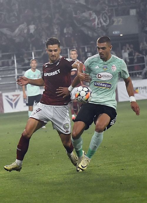 Final de Poveste Se face transferul lui  Denis Ciobotariu  la Rapid!