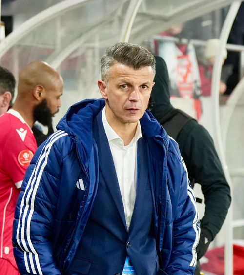 „Este frustrant”  Ovidiu Burcă, după finalul aprins de la Dinamo - Oțelul: „Uneori, VAR-ul  pare că face mai mult rău  decât bine”