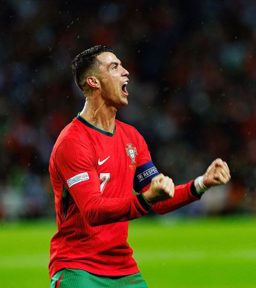 Povestea unicului Cristiano Ronaldo  Copilul nedorit a cucerit lumea. CR7, cel care a învins durerea pentru a atinge absolutul fotbalului, face azi  40 de ani