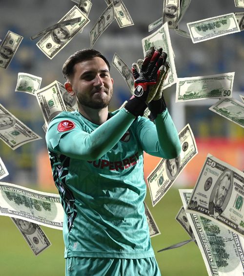 Roșca, răsplătit   Portarul lui Dinamo primește o  mărire de salariu  pentru evoluțiile foarte bune din Liga 1