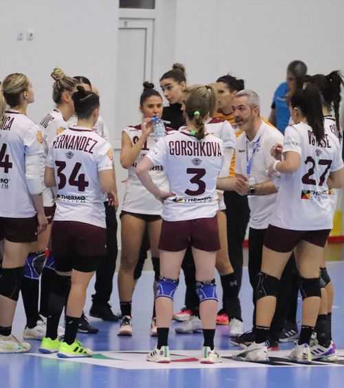 Una caldă, una rece  CSM București  - Podravka 31-30 și Ludwigsburg - Rapid 30-24, în Liga Campionilor la handbal feminin