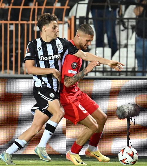 FCSB, bun&#259; de plat&#259;Campioana Rom&acirc;niei va fi amendat&#259; dup&#259; victoria cu PAOK &raquo; UEFA a mai sanc&#539;ionat-o de trei ori din acela&#537;i motiv