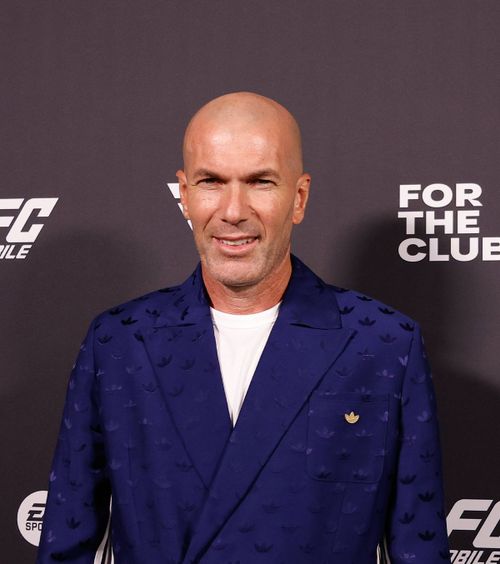 Businessman Zidane  Fostul star al lui Real Madrid  va investi 5 milioane de euro  într-un complex sportiv » Ce sport încearcă să promoveze