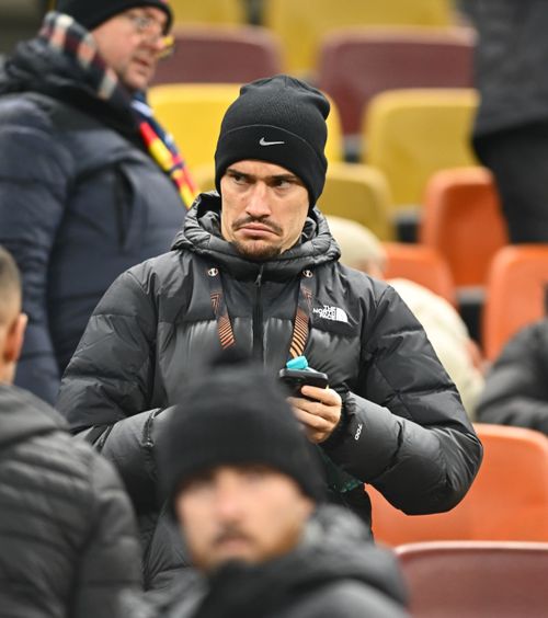 Suporter de lux   Darius Olaru  a venit pe Arena Națională să-și încurajeze colegii la meciul FCSB - PAOK, din Europa League