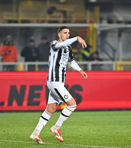 Scandal la Udinese A „furat” mingea înainte de penalty și a fost schimbat imediat după ce a marcat: „Avem o  ierarhie clară ”