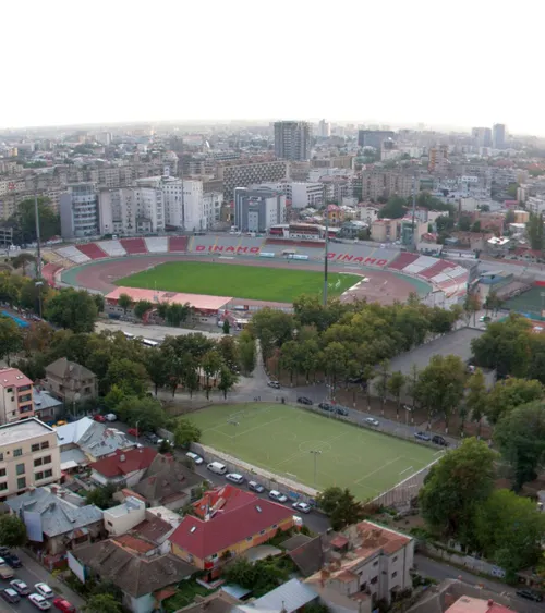 Probleme cu noul stadion Dinamo  O firmă din Bistrița  a contestat câștigătorul  licitației pentru demolare. Cât se poate amâna procesul