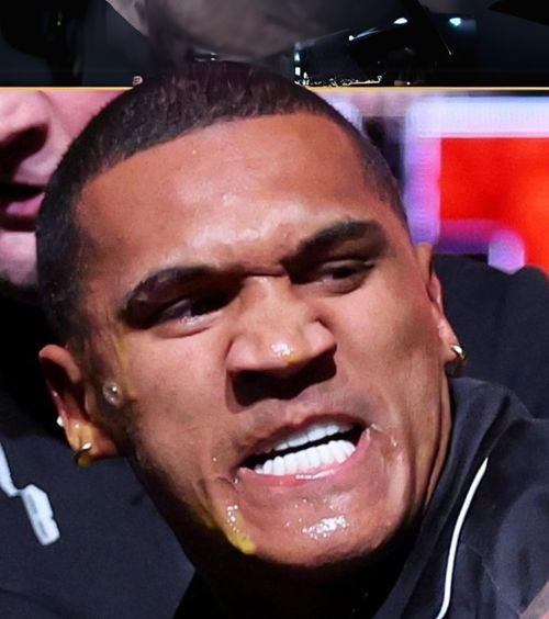 L-a plesnit cu un ou în figură  Haos înainte de confruntarea dintre  Chris Eubank Jr.  și Conor Benn