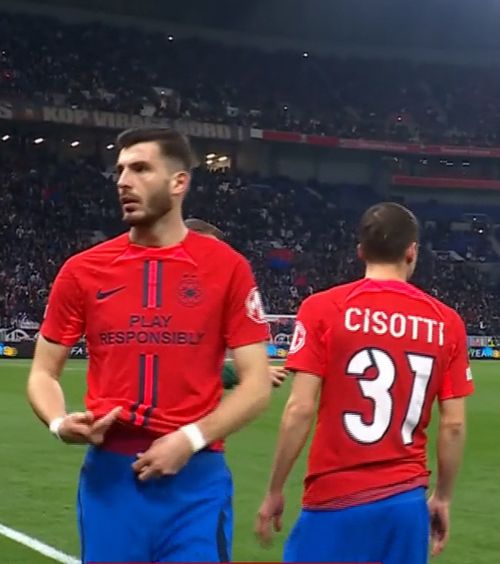 4 dintr-un foc  Motivul pentru care FCSB a făcut aproape toate  schimbările  după pauza meciului cu Lyon: „E atât de important”