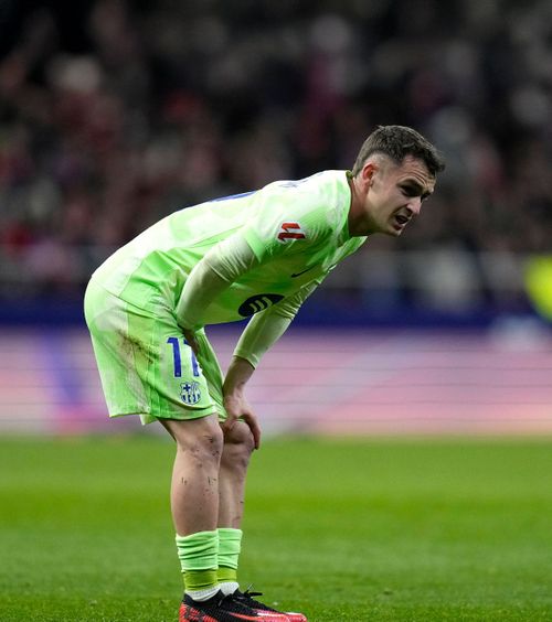 Probleme pentru Barcelona  Casado și Inigo Martinez  s-au accidentat  în meciul cu Atletico. Cât ar putea lipsi cei doi titulari de duminică