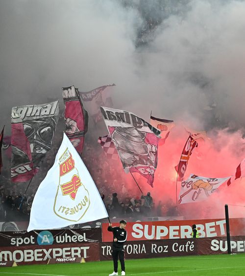 Rapid, apel către suporteri Giuleștenii le cer  să renunțe la petarde:  „Nu înseamnă spectacol, ci sancțiuni care slăbesc clubul!”