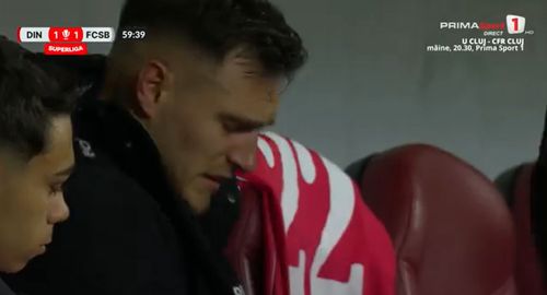 Dinamo - FCSB. Politic, cu ochii în lacrimi după accidentare. Foto - capturi Prima Sport (1).jpg