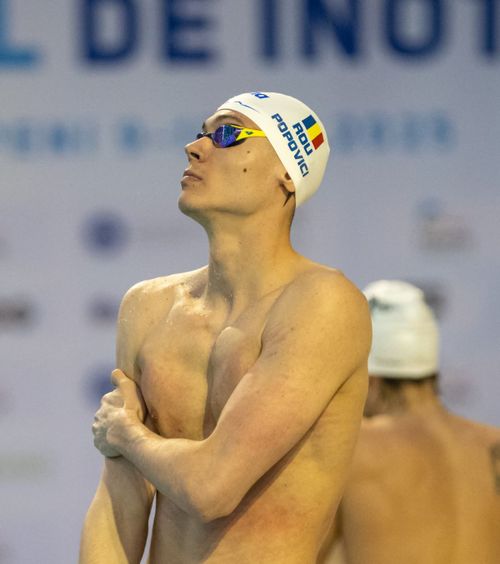 David Popovici, nominalizat de Forbes   Înotătorul român, inclus pe lista celor mai   influenți sportivi sub 30 de ani  din Europa