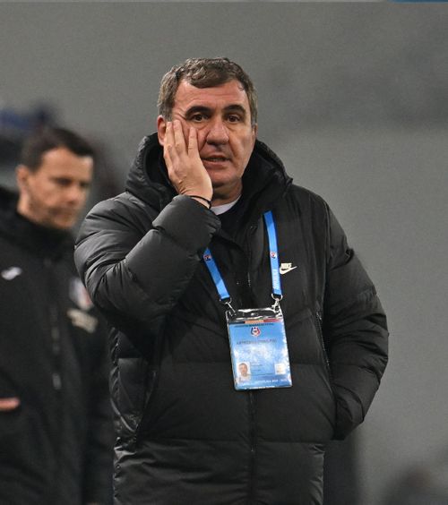 Probleme pentru Hagi  Motivul bizar pentru care Farul nu a primit   licență pentru cupele europene : „E un exces de zel. De ce le mai ceri?”