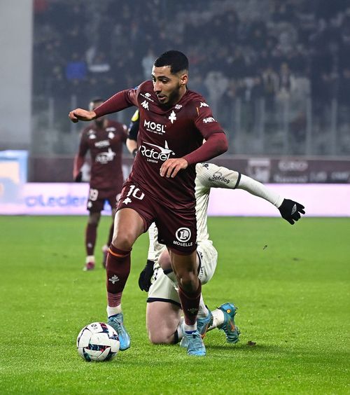 „Îmi place  fotbalul românesc”    Xhuliano Skuka,  atacantul care a lucrat cu Boloni la Metz și acum joacă la Poli Iași, laudă Liga 1