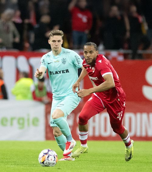 „Când văd 8 străini, plec acasă”  Mihai Stoichiță critică   numărul de români  de pe teren la Dinamo-CFR » Câți străini sunt în Liga 1