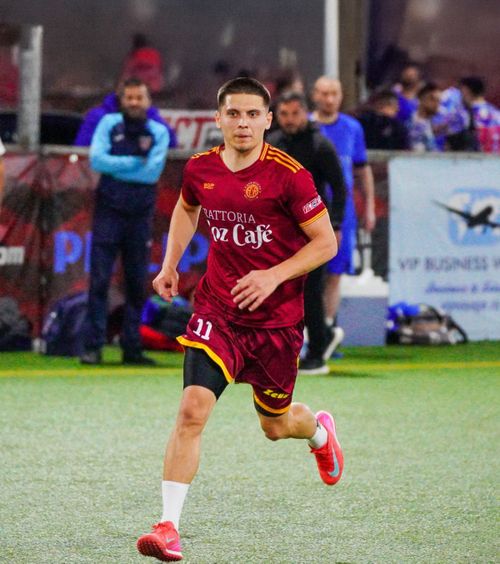 A lăsat Liga 1 pentru minifotbal  La ce club din Superligă a activat până în februarie » Este câștigător al   Cupei și Supercupei  României