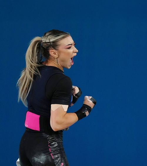 „Așa am crescut campionii”       Cu ce se ocupă tatăl vicecampioanei olimpice   Mihaela Cambei  + Fratele mai mic calcă pe urmele sportivei