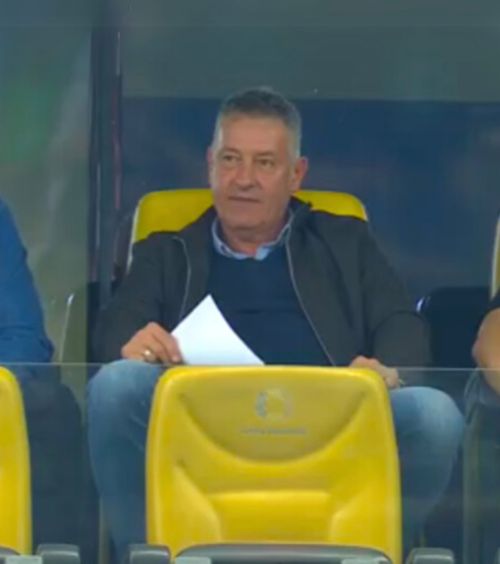 Spectator-surpriză la FCSB - Dinamo   Celebritățile din lumea fotbalului nu au vrut să rateze   „Derby de România”