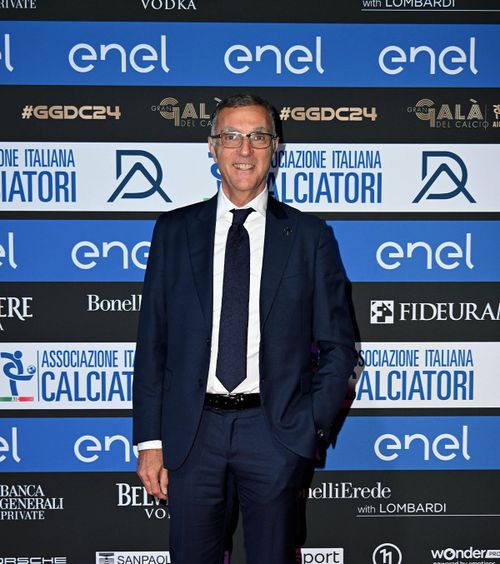 „Ai văzut meciul? Incredibil!”   Comentariul de la Inter - Barca   i-a scandalizat pe microbiști