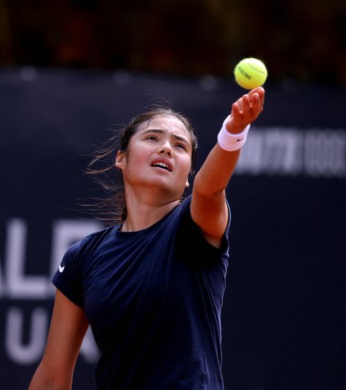 „M-am «ars» de mai multe ori”  Afirmație dureroasă făcută de   Emma Răducanu,  care s-a simțit trădată în carieră și în viață