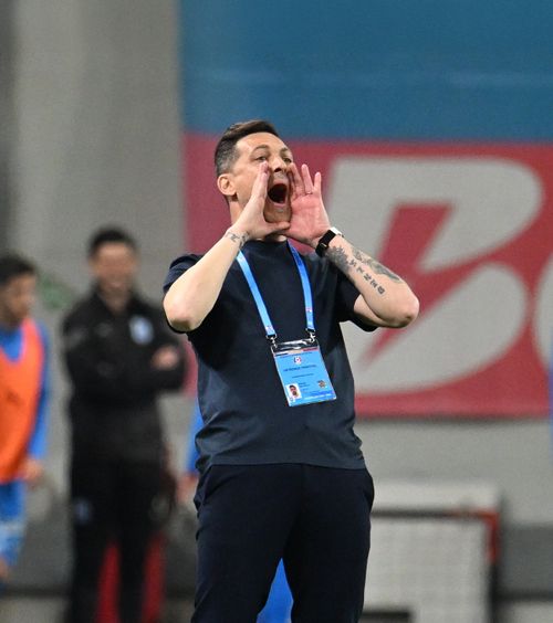 „Nu ai cum să reprezinți România așa”    Mirel Rădoi  n-a mai rezistat: „Domnule Lucescu, nu aveți cum să duceți echipa la Mondial!”