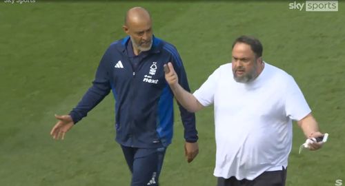 Evangelos Marinakis și Nuno Espirito Santo. FOTO: captură video Sky Sports