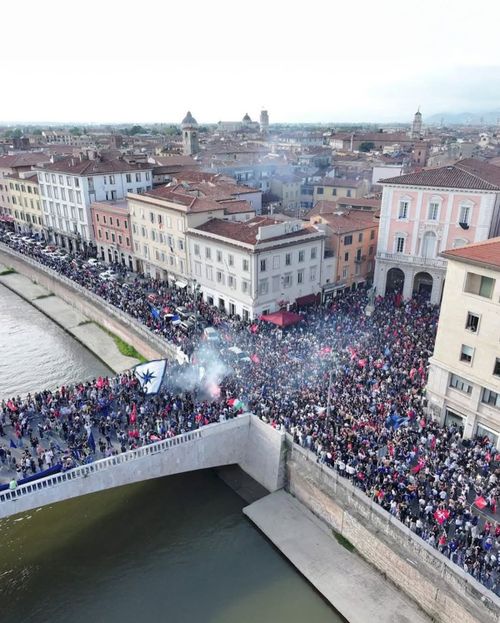 Pisa a promovat în Serie A (foto: Instagram)