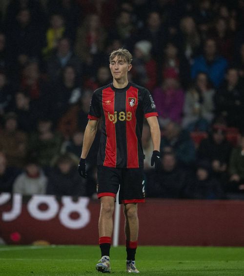 Transfer rezolvat   Spaniolii   anunță cifrele  mutării fotbalistului la Real Madrid + „Galacticii” vor ca acesta să joace la CM al Cluburilor