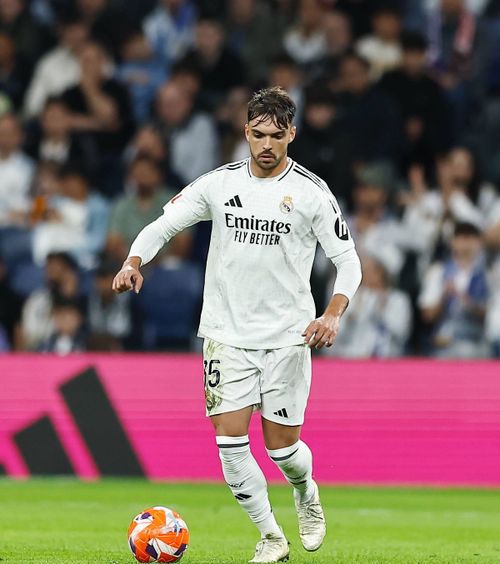 Criză la Real Madrid  Raul Asencio a acuzat   probleme medicale  și este incert pentru meciul cu Sevilla