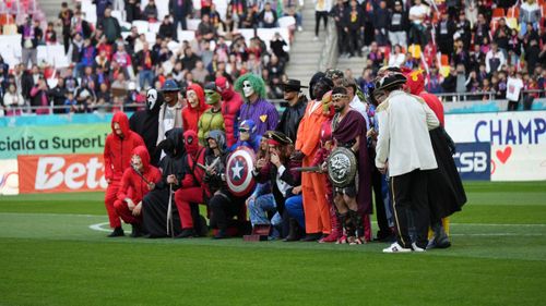 Costumatiile jucatorilor de la FCSB (32).jpg