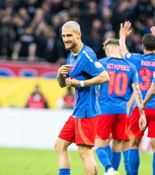 LIVE     FCSB - U Craiova   » Deschidere de scor în minutul 19