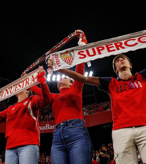 Fără precedent în LaLiga   Meciul Sevilla - Real Madrid se va juca fără suporteri   în prima repriză ! Motivul din spatele acestei decizii