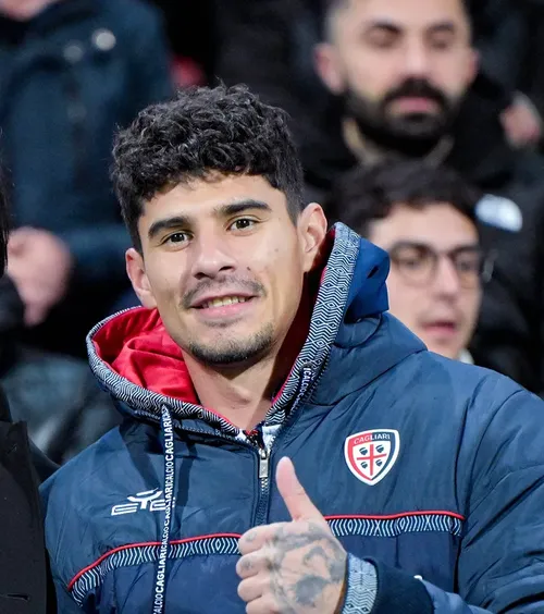 Florinel Coman revine!  Vești bune pentru   echipa națională.  Atacantul de la Cagliari ar putea juca în meciul cu Napoli