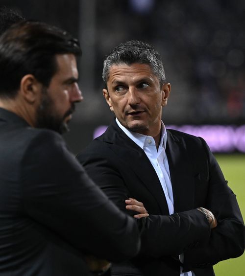 Cauza conflictului lui Lucescu   De ce s-a certat antrenorul cu patronul lui PAOK.   Amenințare secretă  pentru Răzvan