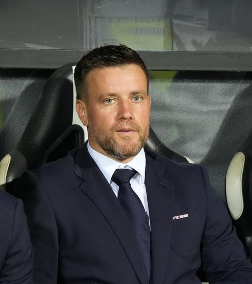 „Mi-e greu să cred”   Mihai Pintilii a comentat posibilul transfer al lui   Ianis Hagi la FCSB:  „Îi găsești loc în echipă, dacă ar fi să vină”