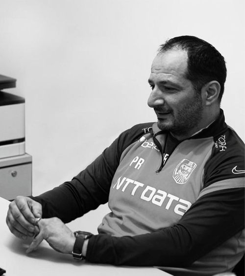Doliu în fotbalul românesc     Radu Paligora , fost medic la FCSB, CFR Cluj și Farul, a murit. Avea 50 de ani