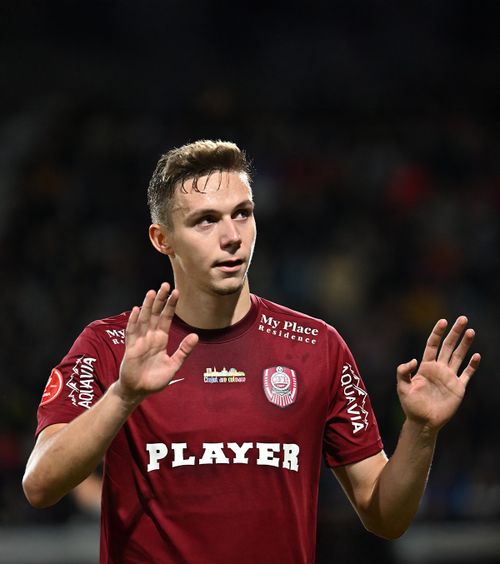 15 milioane de € pentru Louis Munteanu  Ioan Varga susține că a primit   o ofertă din La Liga  pentru atacantul lui CFR: „Vedem după aceea”