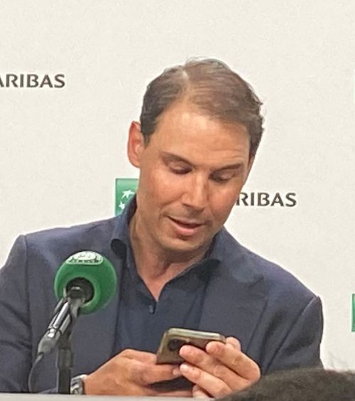 „Umor britanic”  Rafael Nadal a scos telefonul și a citit mesajul primit de la Andy Murray:   „E destul de bun”